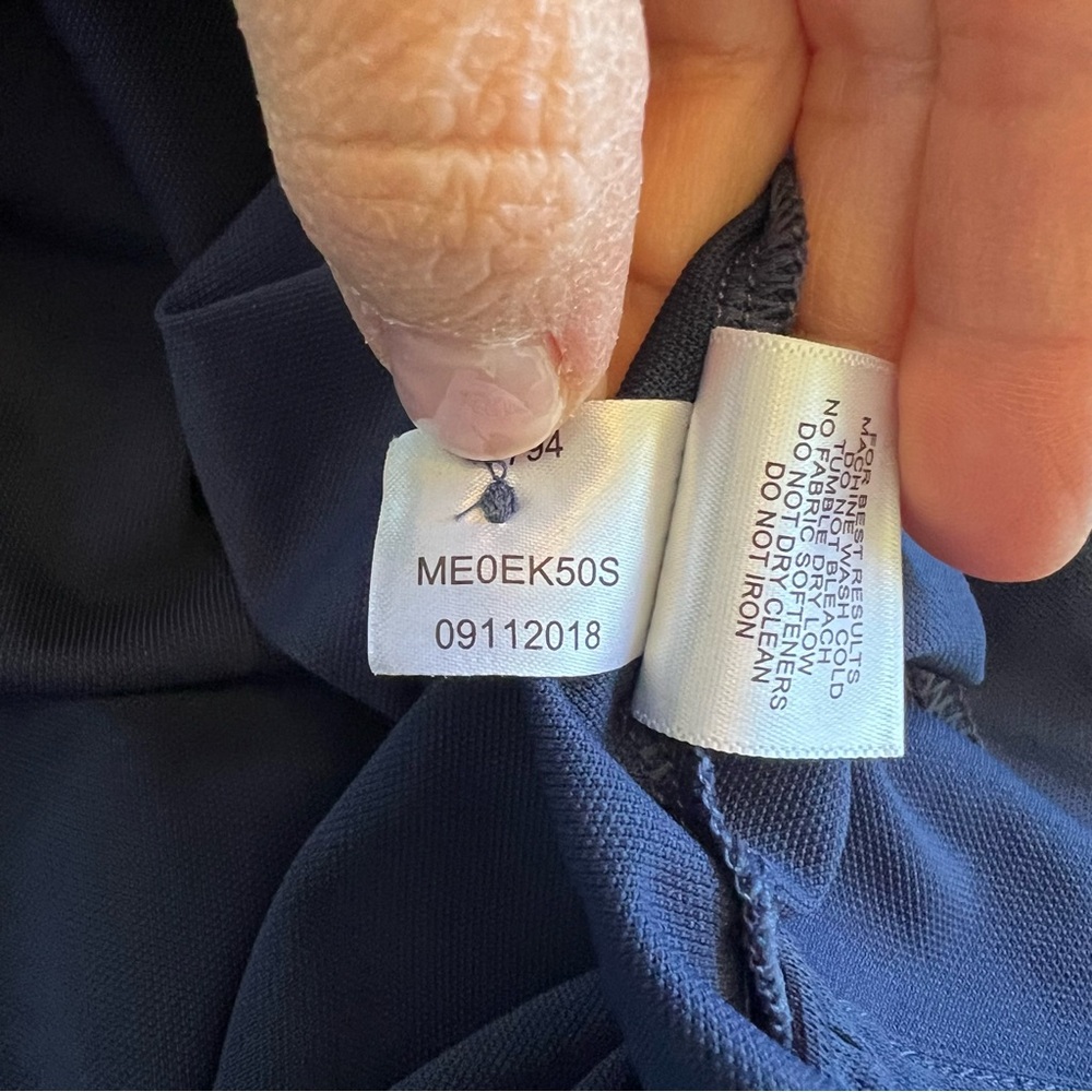 Peter Millar Solid Navy Blue Short Sleeve Golf Po… - image 8